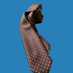𝅺WASHABLE silk from Parksder. What a nice looking tie in chocolate and cream.